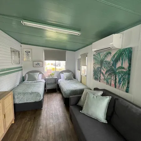Mornington Peninsula Retro Caravans Rye Exterior photo