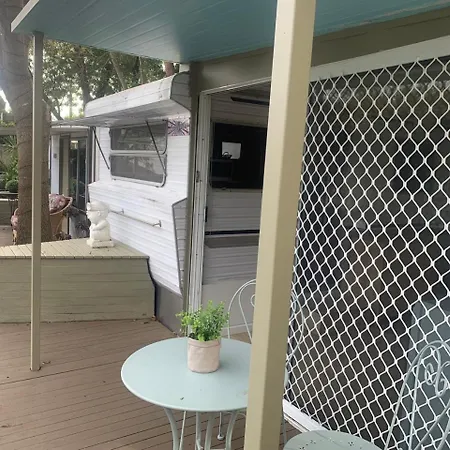 Mornington Peninsula Retro Caravans Rye Room photo