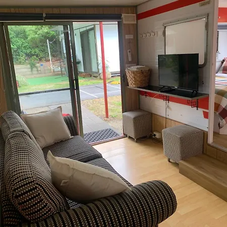 Mornington Peninsula Retro Caravans Rye Room photo