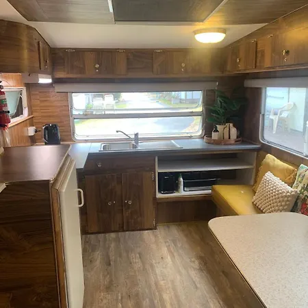 Mornington Peninsula Retro Caravans Rye Room photo