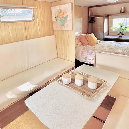 Mornington Peninsula Retro Caravans Rye Exterior photo