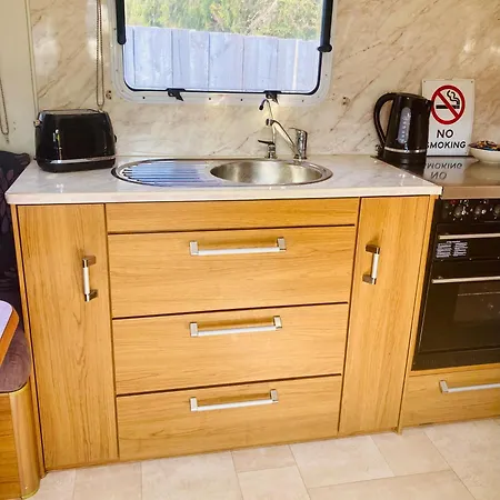 Mornington Peninsula Retro Caravans Rye Exterior photo