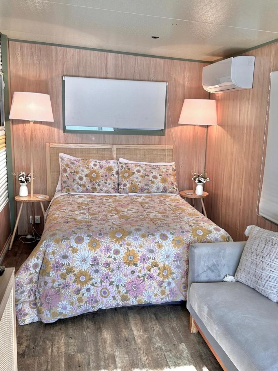 Mornington Peninsula Retro Caravans * Rye