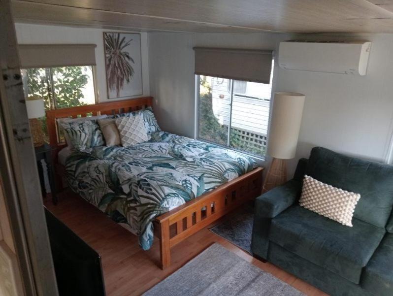 Mornington Peninsula Retro Caravans