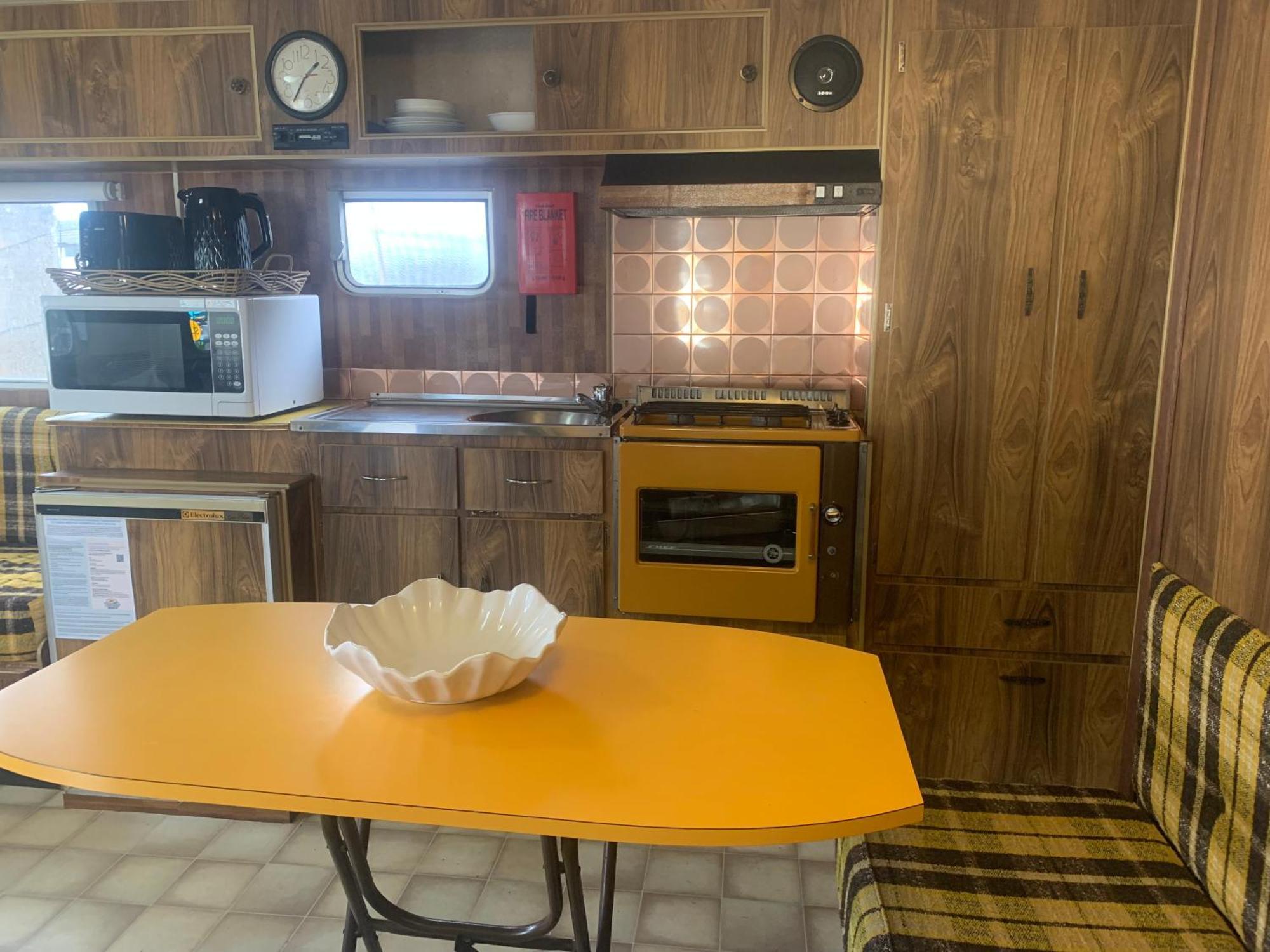 Holiday park Mornington Peninsula Retro Caravans *