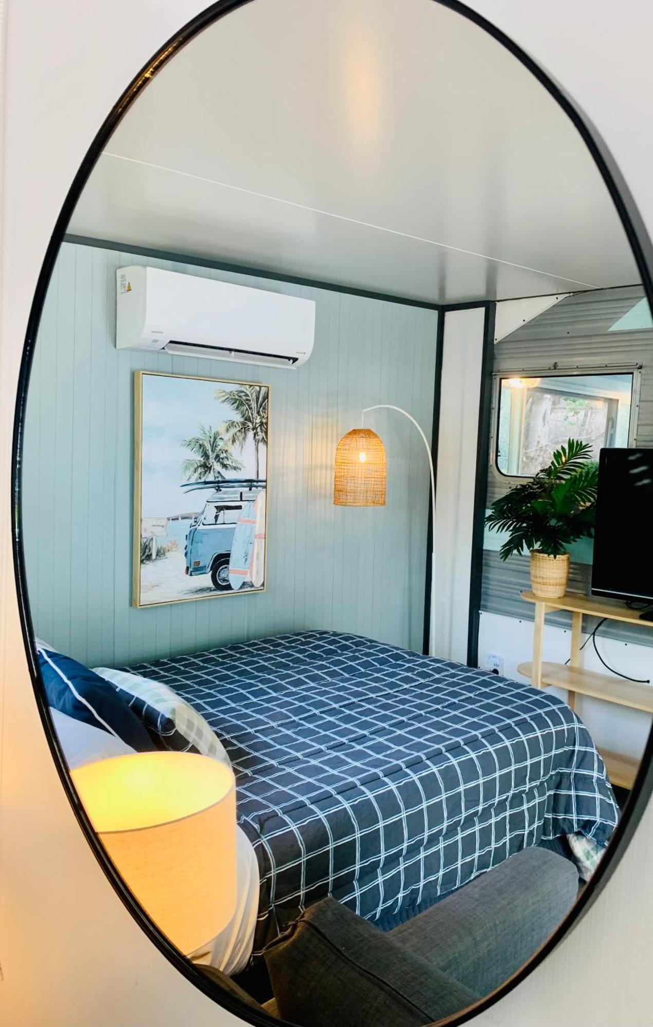 Mornington Peninsula Retro Caravans